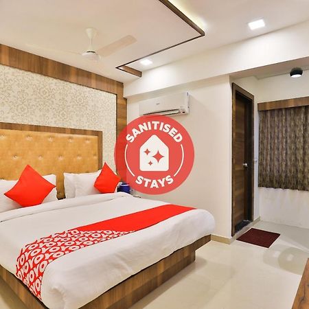 Oyo 24950 Hotel Shree Balaji Residency Ahmedabad Exteriör bild