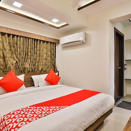 Oyo 24950 Hotel Shree Balaji Residency Ahmedabad Exteriör bild