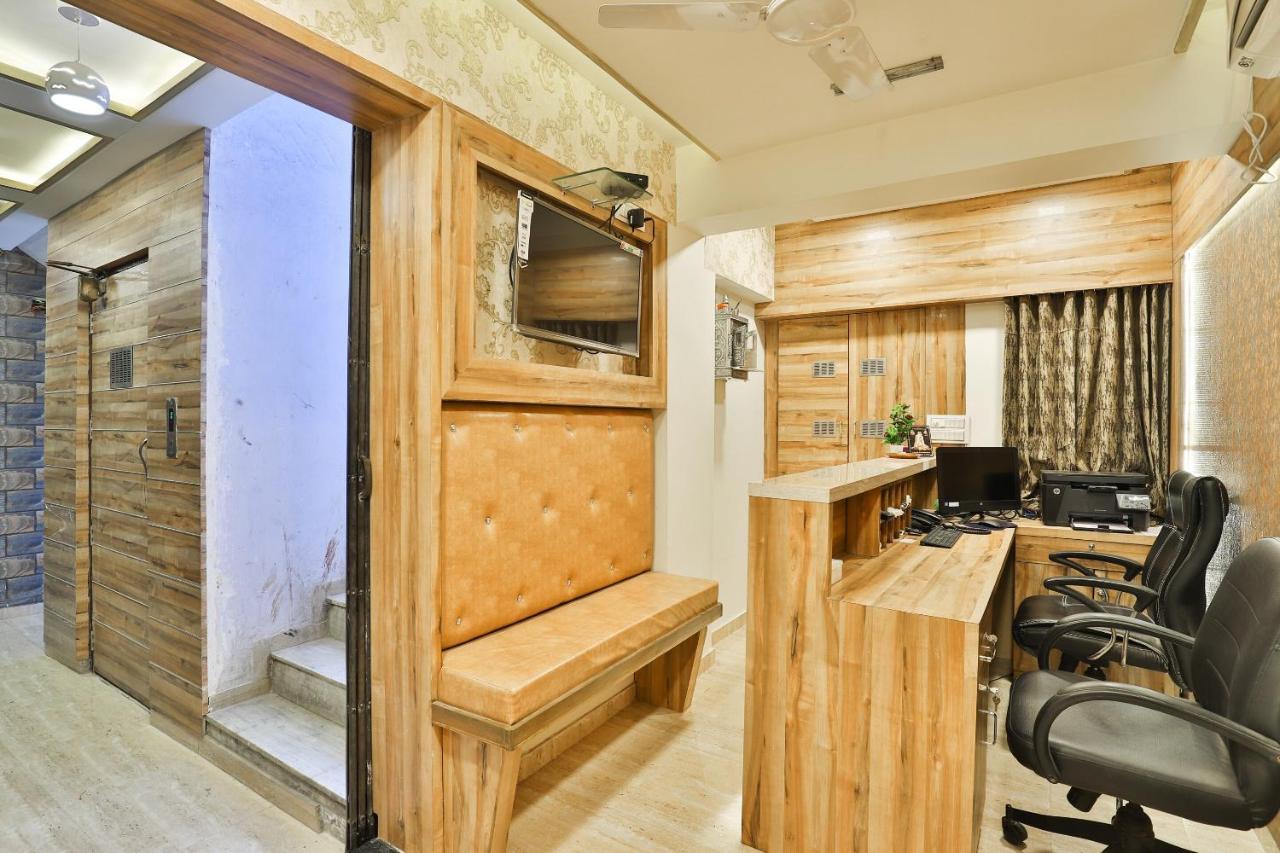 Oyo 24950 Hotel Shree Balaji Residency Ahmedabad Exteriör bild
