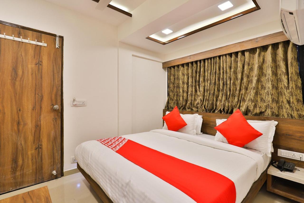 Oyo 24950 Hotel Shree Balaji Residency Ahmedabad Exteriör bild