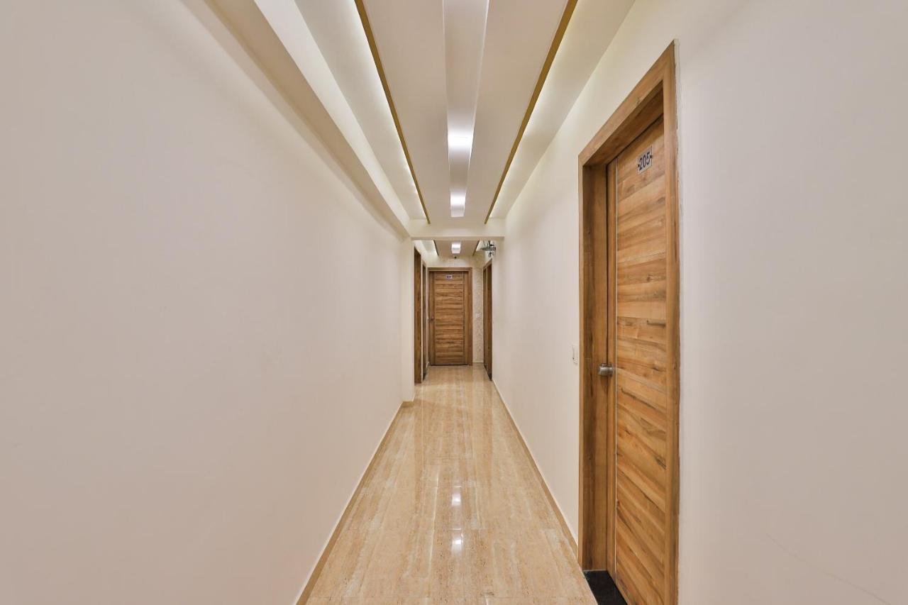 Oyo 24950 Hotel Shree Balaji Residency Ahmedabad Exteriör bild